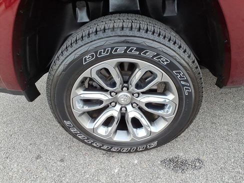 Used 2020 RAM 1500 Laramie image 12