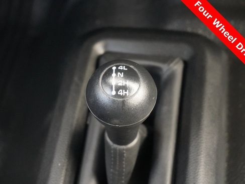 Used 2021 RAM 3500 Tradesman w/ Chrome Appearance Group image 18