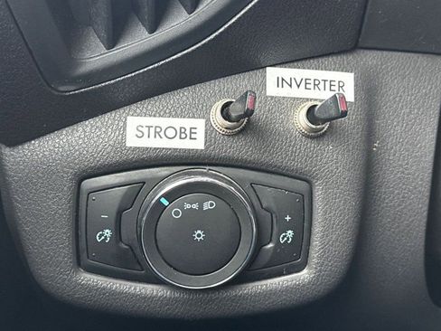 Used 2016 Ford Transit Connect XL image 25