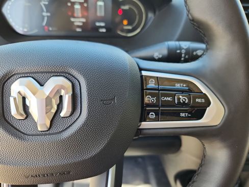New 2025 RAM ProMaster 3500 FWD image 14