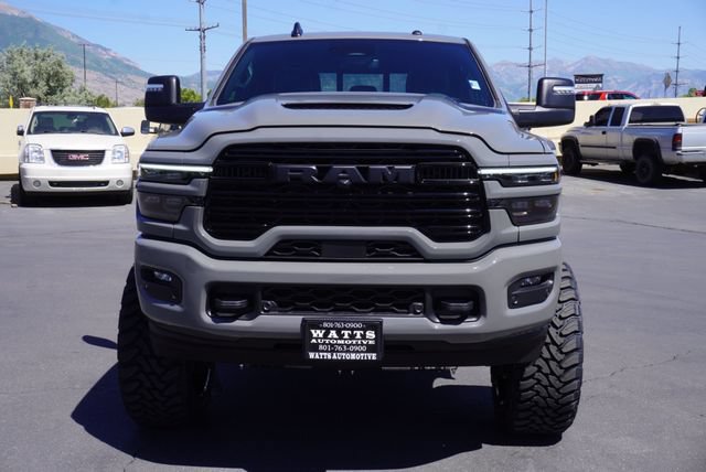 Used 2026 RAM 3500 Laramie AWD/4WD image 7