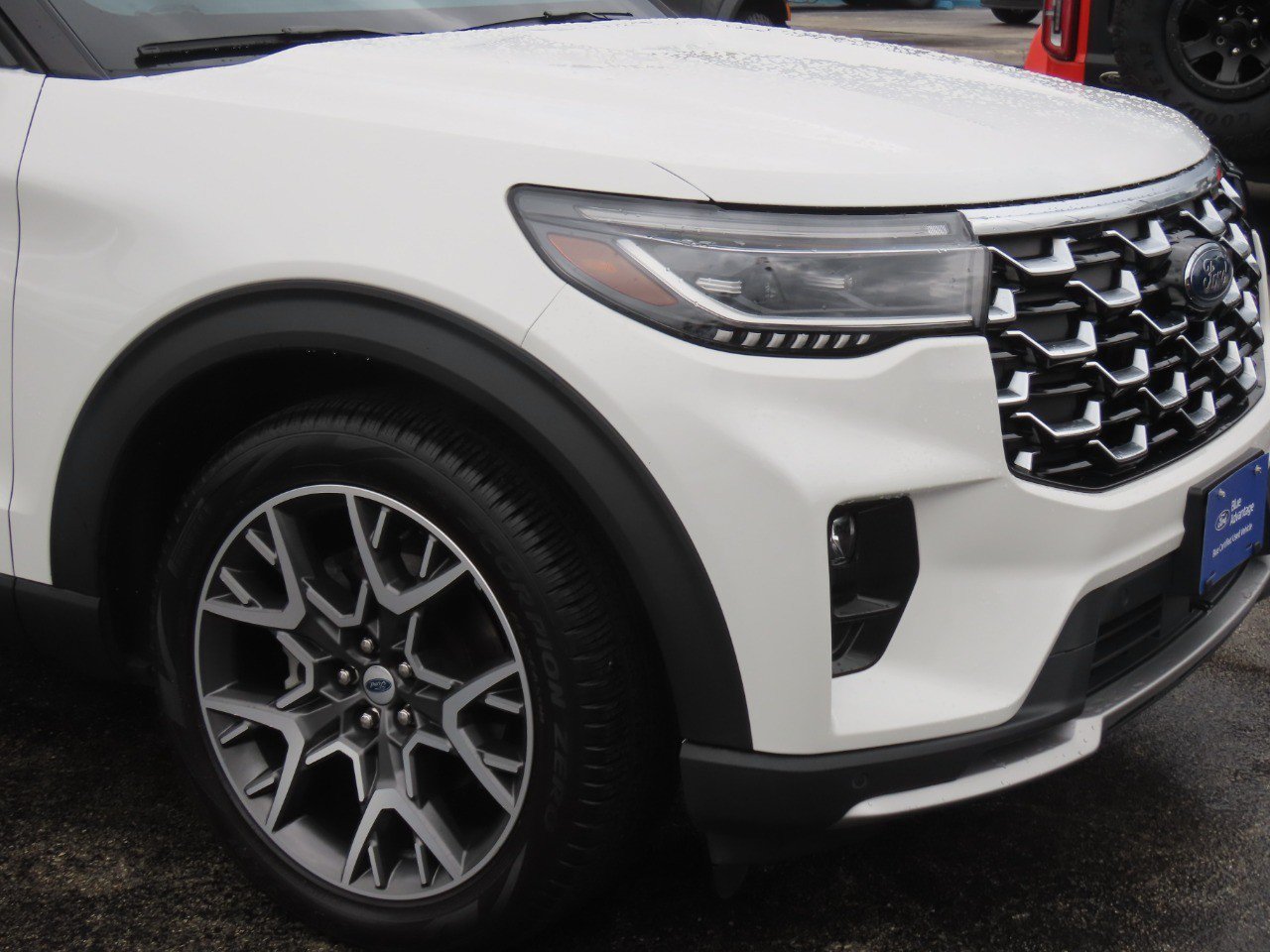 Certified 2025 Ford Explorer Platinum w/ Ultimate Package RWD image 5