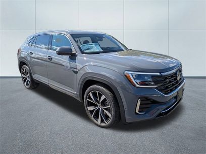 New 2026 Volkswagen Atlas Cross Sport SEL Premium R-Line