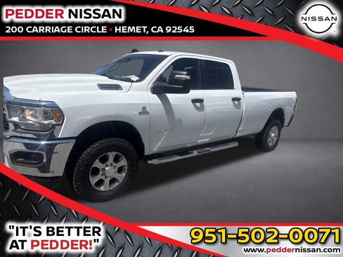 Used 2024 RAM 2500 Big Horn AWD/4WD image 1