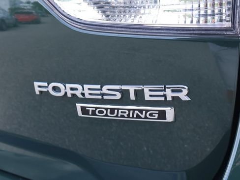Used 2024 Subaru Forester Touring AWD/4WD image 9