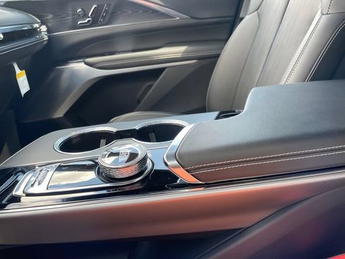 Used 2024 Cadillac Lyriq Sport w/ LPO, Floor Liner Package AWD/4WD image 22
