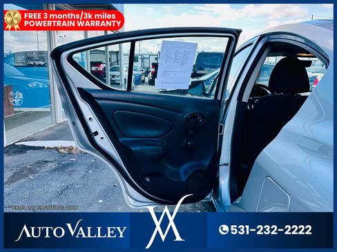 Used 2019 Nissan Versa S Plus FWD image 19