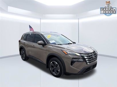Used 2024 Nissan Rogue SV w/ SV Premium Package