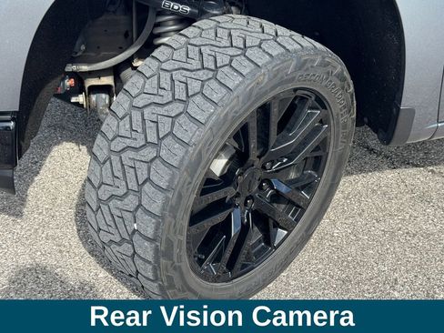 Used 2021 Chevrolet Silverado 1500 LT Trail Boss w/ Convenience Package II AWD/4WD image 42