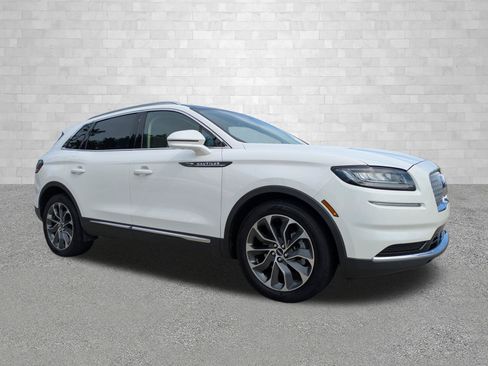 Used 2022 Lincoln Nautilus Reserve AWD/4WD image 1