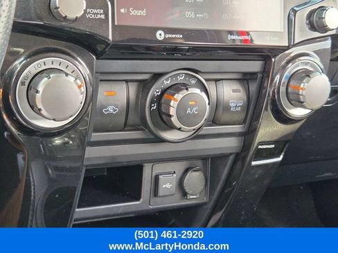 Used 2022 Toyota 4Runner TRD Off-Road AWD/4WD image 23