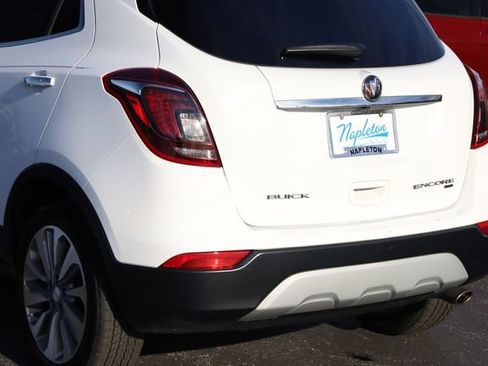 Used 2018 Buick Encore Preferred image 8