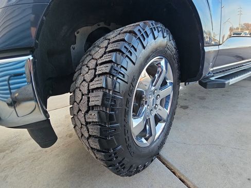 Used 2022 Ford F150 Lariat w/ Max Trailer Tow Package image 30