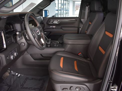 Certified 2025 GMC Sierra 1500 AT4 w/ Technology Package image 25