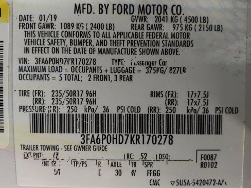 Used 2019 Ford Fusion SE FWD image 33