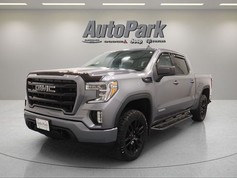 Used 2020 GMC Sierra 1500 Elevation w/ Elevation Value Package AWD/4WD image 5