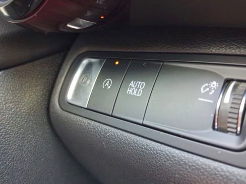 Used 2025 Chevrolet Equinox RS w/ Convenience Package III FWD image 33