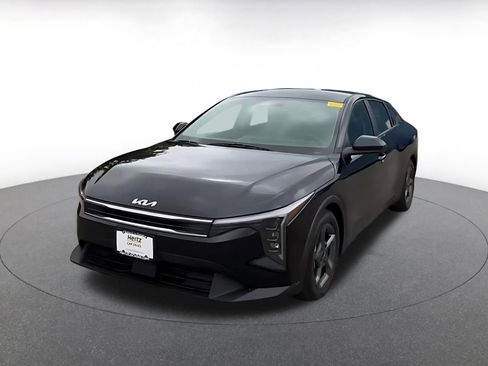 Used 2025 Kia K4 LXS image 8