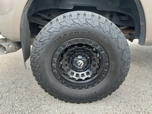Used 2022 Ford F350 King Ranch w/ Tremor Off-Road Package AWD/4WD image 11