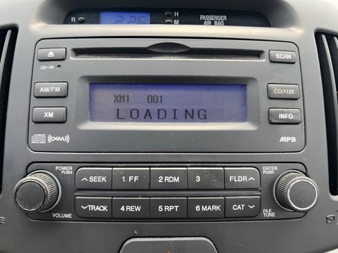 Used 2008 Hyundai Elantra GLS FWD image 21