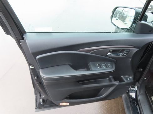 Used 2022 Honda Ridgeline RTL-E image 32