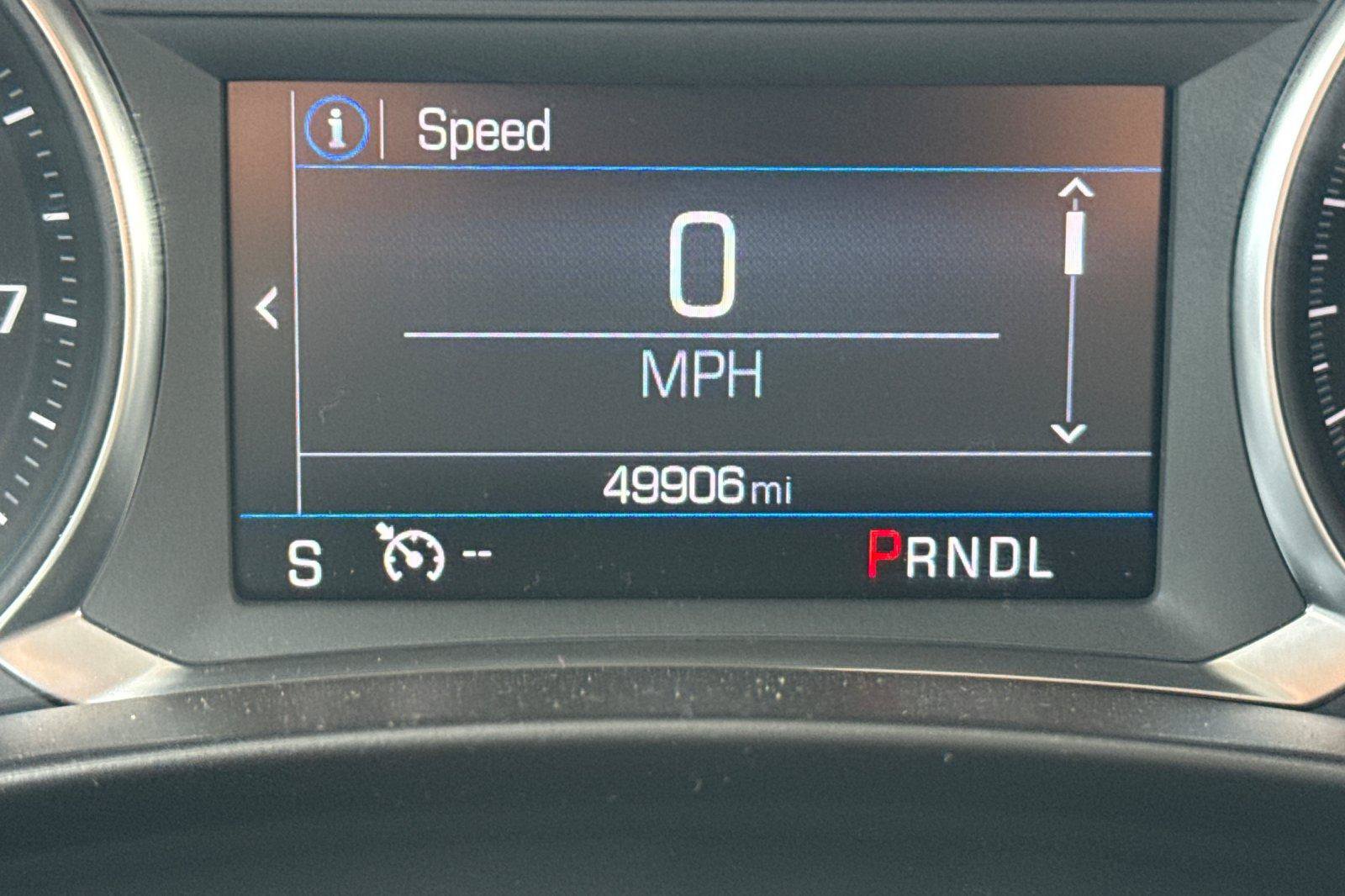 Used 2024 Chevrolet Equinox LT FWD image 3