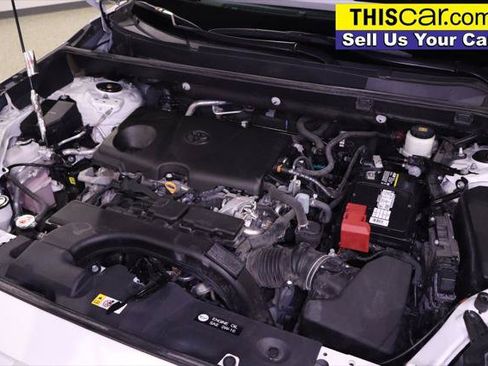 Used 2021 Toyota RAV4 XLE Premium w/ Carpet Mat Package (TMS) FWD image 33