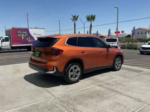 Used 2023 BMW X1 xDrive28i AWD/4WD image 7
