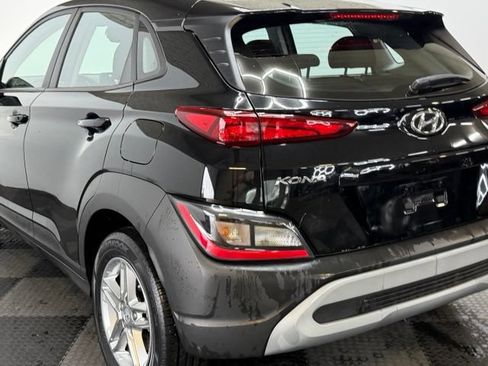 Used 2023 Hyundai Kona SE w/ Cargo Package AWD/4WD image 9