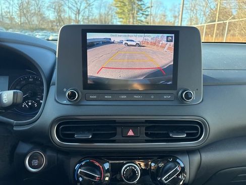 Used 2023 Hyundai Kona SEL image 20