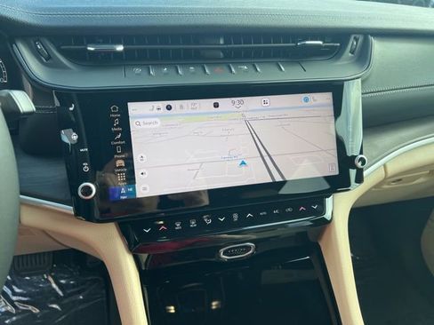 New 2026 Jeep Grand Cherokee L Limited image 14