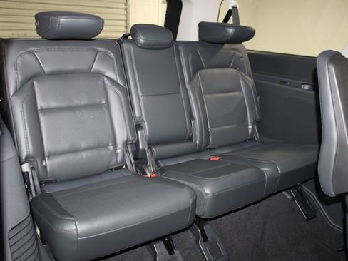 New 2026 Lincoln Navigator L Premier AWD/4WD image 34