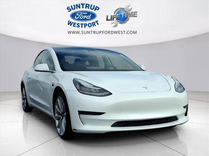Used 2019 Tesla Model 3 Standard Range Plus