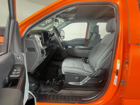 Used 2024 Ford F350 XL w/ XL Chrome Package image 12