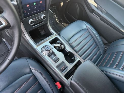 Used 2022 Ford Edge SEL w/ Sport Appearance Package AWD/4WD image 18