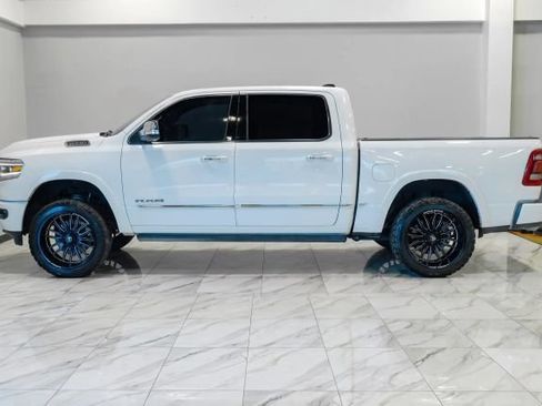 Used 2020 RAM 1500 Limited w/ Body Color Bumper Group RWD image 16