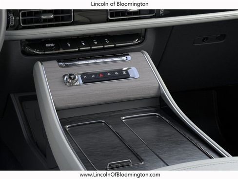 New 2026 Lincoln Aviator Reserve AWD/4WD image 18