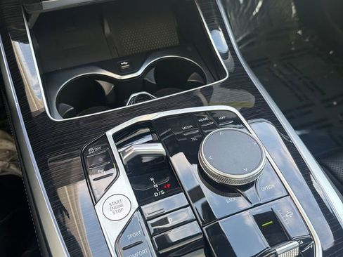 New 2026 BMW X7 xDrive40i w/ M Sport Package image 51