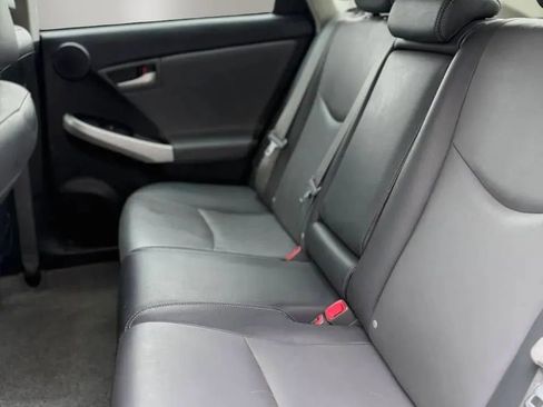 Used 2014 Toyota Prius Prime Advanced FWD image 18
