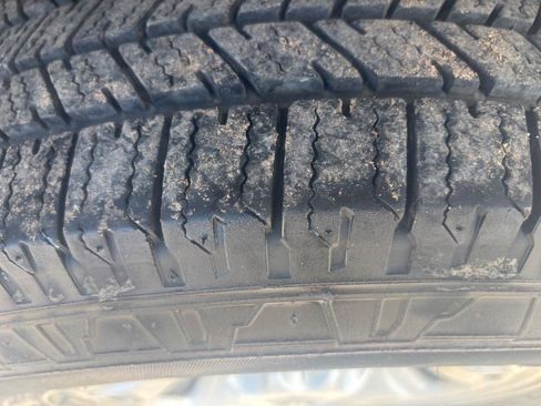 Used 2018 Nissan NV 2500 SV image 20