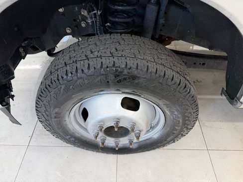 Used 2023 Ford F350 XLT AWD/4WD image 20