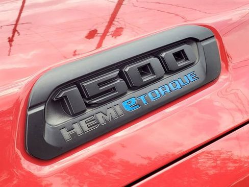 Used 2022 RAM 1500 Big Horn AWD/4WD image 8