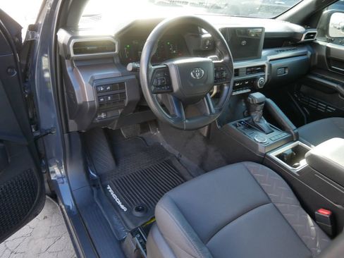Used 2024 Toyota Tacoma 2WD Double Cab image 13