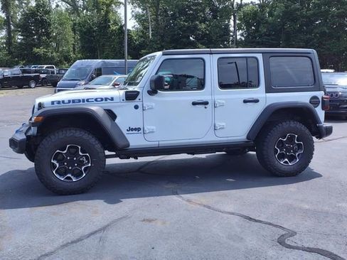 Used 2023 Jeep Wrangler Unlimited Rubicon 4xe w/ Dual Top Group AWD/4WD image 4