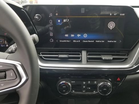 New 2026 Chevrolet Trax ACTIV w/ Driver Confidence Package image 24