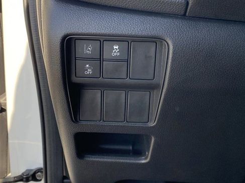 Used 2020 Honda CR-V LX image 16