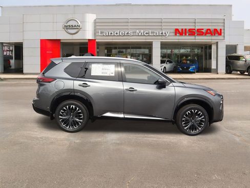 New 2026 Nissan Rogue Platinum w/ Platinum Premium Package AWD/4WD image 2