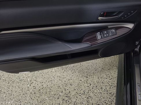 Used 2024 Lexus RC 300 w/ Premium Package RWD image 17