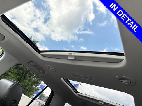 Used 2019 Chevrolet Traverse Premier w/ Driver Confidence II Package FWD image 35
