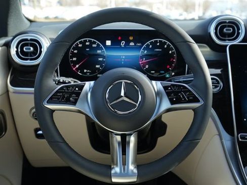 Used 2026 Mercedes-Benz GLC 300 4MATIC image 22
